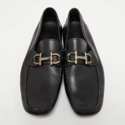 مملوكة مسبقًا Salvatore Ferragamo Black Leather Slip On Loafers Size 42