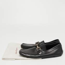 مملوكة مسبقًا Salvatore Ferragamo Black Leather Slip On Loafers Size 42