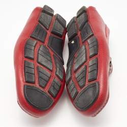 Pre Owned Salvatore Ferragamo Red Textured Leather Gancini Loafers Size 41