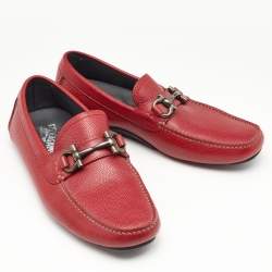 Pre Owned Salvatore Ferragamo Red Textured Leather Gancini Loafers Size 41