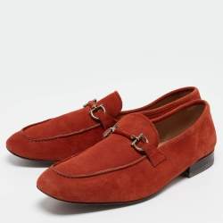 مملوكة مسبقًا Salvatore Ferragamo Orange Suede Gancini Driving Loafers Size 42
