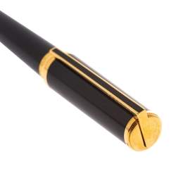 S.T. Dupont Montparnasse Black Lacquer Gold Plated Fountain Pen 