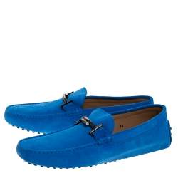 مملوكة مسبقًا حذاء لوفرز تودز طراز سليب أون مزين حرف تي مزدوج جلد و سويدي أزرق مقاس 44