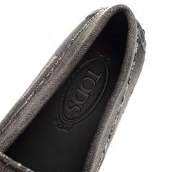 Pre Owned Tod's Two Tone Denim Fabric Gommino Slip On Loafers Size 42