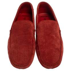 Pre Owned حذاء لوفرز تودز فور فيراري سويدي أحمر مثقب جومينو سليب أون مقاس 44.5