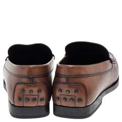 Pre Owned حذاء لوفرز تودز بيني جلد بني مقاس 45.5