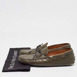 Pre Owned Tod's Dark Green Leather Bow Loafers Size 43