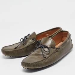 Pre Owned Tod's Dark Green Leather Bow Loafers Size 43