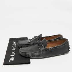 Pre Owned Tod's Black Leather Gommino Loafers Size 43