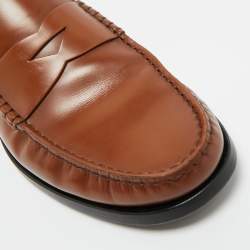 مملوكة مسبقًا حذاء لوفرز تودز سليب أون جلد بني مقاس 42