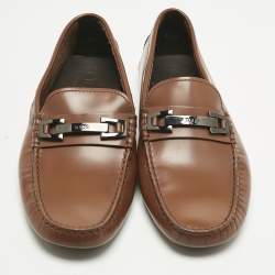 مملوكة مسبقًا Tod's Brown Leather Gommino Loafers Size 39.5