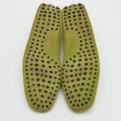 مملوكة مسبقًا لوفرز تودز سويدي أخضر سليب أون مقاس 45