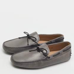 مملوكة مسبقًا Tod's Grey Leather Slip On Loafers Size 45.5