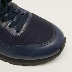 Pre Owned حذاء رياضي تودز جلد ونايلون أزرق بحري/أسود برباط مقاس 43