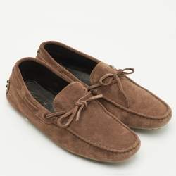 Pre Owned حذاء لوفرز تودز سلي ب أون سويدي بني بفيوْنكة مقاس 40