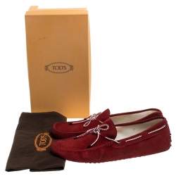 مملوكة مسبقًا Tod’s Red Suede Leather Bow Slip On Loafers Size 45.5