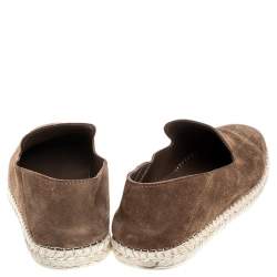 Pre Owned حذاء لوفرز تودز سليب أون كعب سكلاسبيل سويدي بني مقاس 39.5