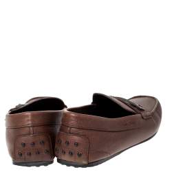 Pre Owned حذاء لوفرز تودز بطراز سليب أون جلد بني مقاس 42.5