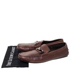 Pre Owned حذاء لوفرز تودز بطراز سليب أون جلد بني مقاس 42.5