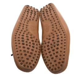 Pre Owned Tod's Beige Leather Bow Slip On Loafers Size 42