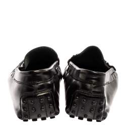 Pre Owned حذاء لوفرز تودز سليب أون حرف تى مزدوج جلد أسود مقاس 42.5