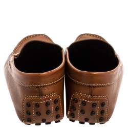 مملوكة مسبقًا حذاء لوفرز تودز سليب أون بينى جلد بنى مقاس 42