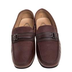 Pre Owned حذاء لوفرز تودز سليب أون إبزيم شعار الماركة جلد بني مقاس 44