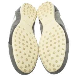 Pre Owned حذاء رياضي تودز منخفض من أعلى رباط سويدي و جلد و قماش أبيض و رصاصي مقاس 44