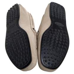 مملوكة مسبقًا  Tod's Grey Suede Bow Slip On Loafers Size 41