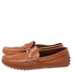 مملوكة مسبقًا حذاء لوفرز تودز سليب أون درايفينغ جلد بني مقاس 40.5