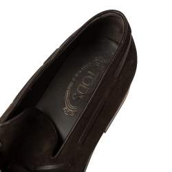 Pre Owned حذاء لوفرز تودز سليب أون شراشيب سويدي بني مقاس 43