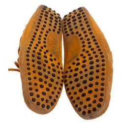 مملوكة مسبقًا Tod's Yellow Suede  Bow Slip On Loafer Size 40