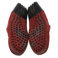 مملوكة مسبقًا حذاء لوفرز تودز فور فيراري سويدي أحمر سليب أون مقاس 43
