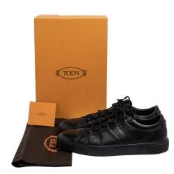 Pre Owned حذاء رياضي تودز جلد أسود منخفض من أعلى مقاس 44.5