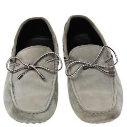 Pre Owned حذاء لوفرز تودز سويدي رصاصي سليب أون مزين فيونكه مقاس 42.5