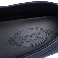 Pre Owned حذاء لوفرز تودز بيت سليب أون جلد نوبوك أزرق كحلي مقاس 42.5