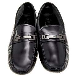 مملوكة مسبقًا Tods Black Leather Buckle Loafers Size 41.5