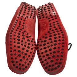 Pre Owned حذاء لوفرز تودز فور فيراري درايفينغ غومينو سويدي أحمر مقاس 42