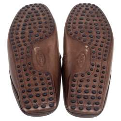 Pre Owned حذاء فلات مول تودز جلد بني لوفرز مقاس 41.5