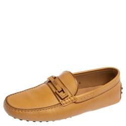 Pre Owned حذاء لوفرز تودز سليب أون جلد بني فاتح مقاس 39.5