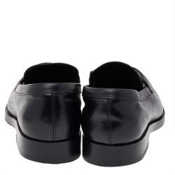 Pre Owned حذاء لوفرز تودز جلد أسود مزين شعار الماركة  حرف تي سليب أون مقاس 43