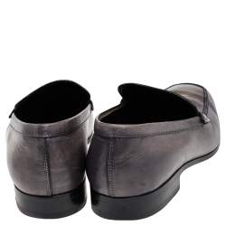 Pre Owned حذاء لوفرز تودز سليب أون بيني جلد رمادي مقاس 43