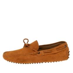 مملوكة مسبقًا حذاء لوفرز تودز دريفر سويدي برتقالي مزين فيونكة مقاس 43