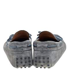 مملوكة مسبقًا حذاء لوفرز تودز سويدي رصاصي مزين فيونكة مجدولة سليب أون مقاس 43