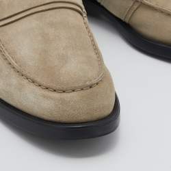 مملوكة مسبقًا Tod's Khaki Beige Suede Slip On Loafers Size 44