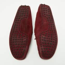 Pre Owned حذاء لوفرز تودز درايفر سويدي عنابي بفيونكة مقاس 42 