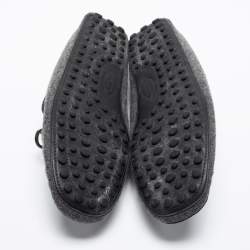 Pre Owned حذاء لوفرز تودز جومينو دريفر جلد وفلت رصاصي/أسود مقاس 42