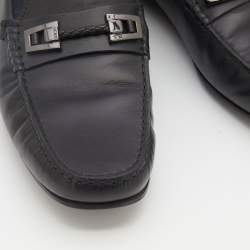 مملوكة مسبقًا Tod's Black Leather Clamp Scooby Doo City Gommino Loafers Size 42