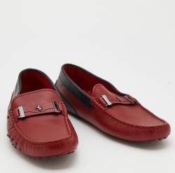 Pre Owned حذاء لوفرز تودز فور فيراري جلد أحمر مقاس 42.5