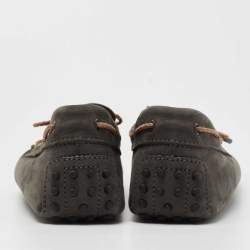 Pre Owned Tod's Grey Suede City Gommino Bow Loafers Size 41